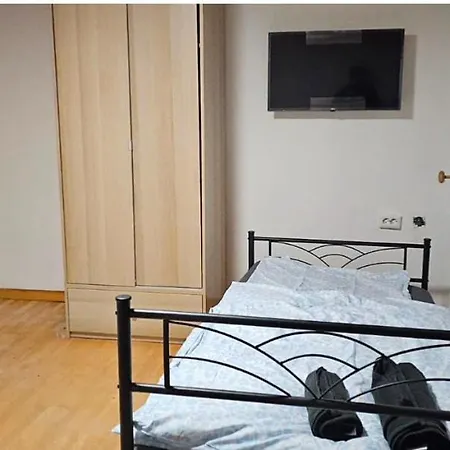 In - Ensen Am Rhein * ケルン